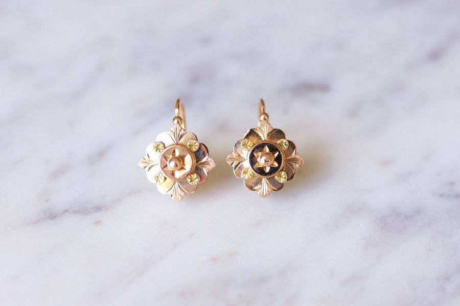 Antique pink and yellow gold sleeper flower earrings - Galerie Pénélope