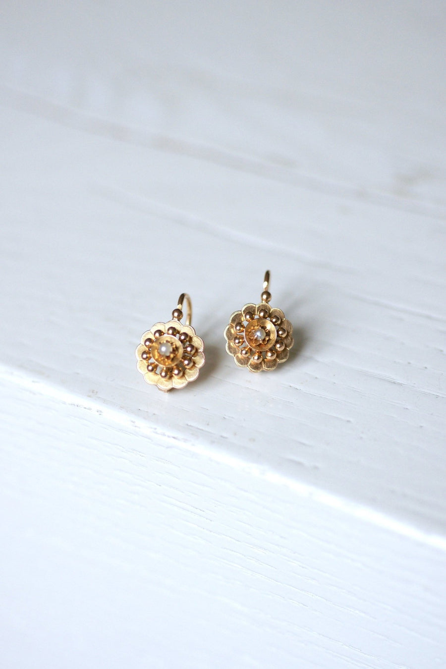 Antique pink gold and pearl flower earrings - Penelope Gallery