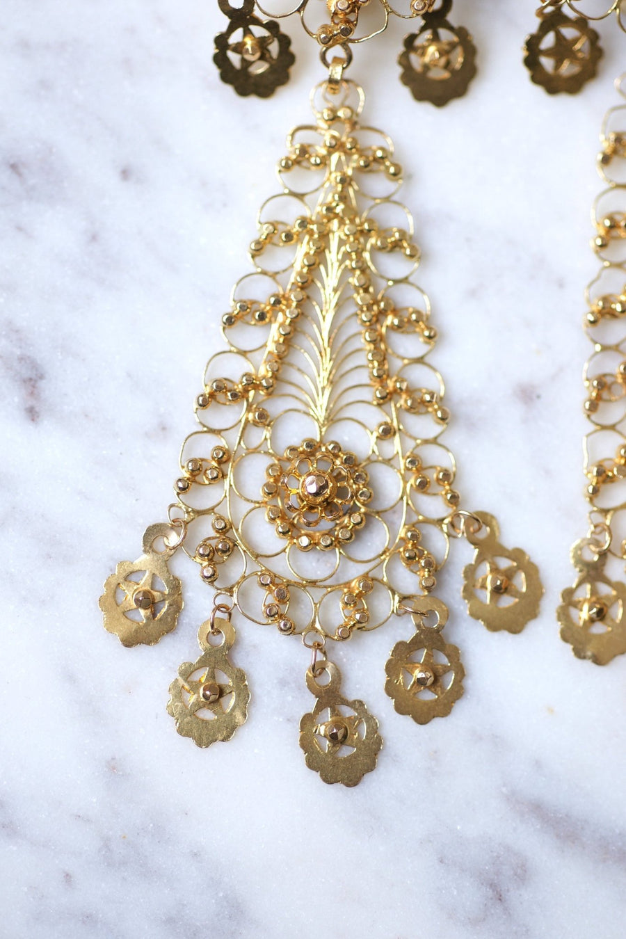 Filigree yellow gold drop earrings, vintage - Galerie Pénélope