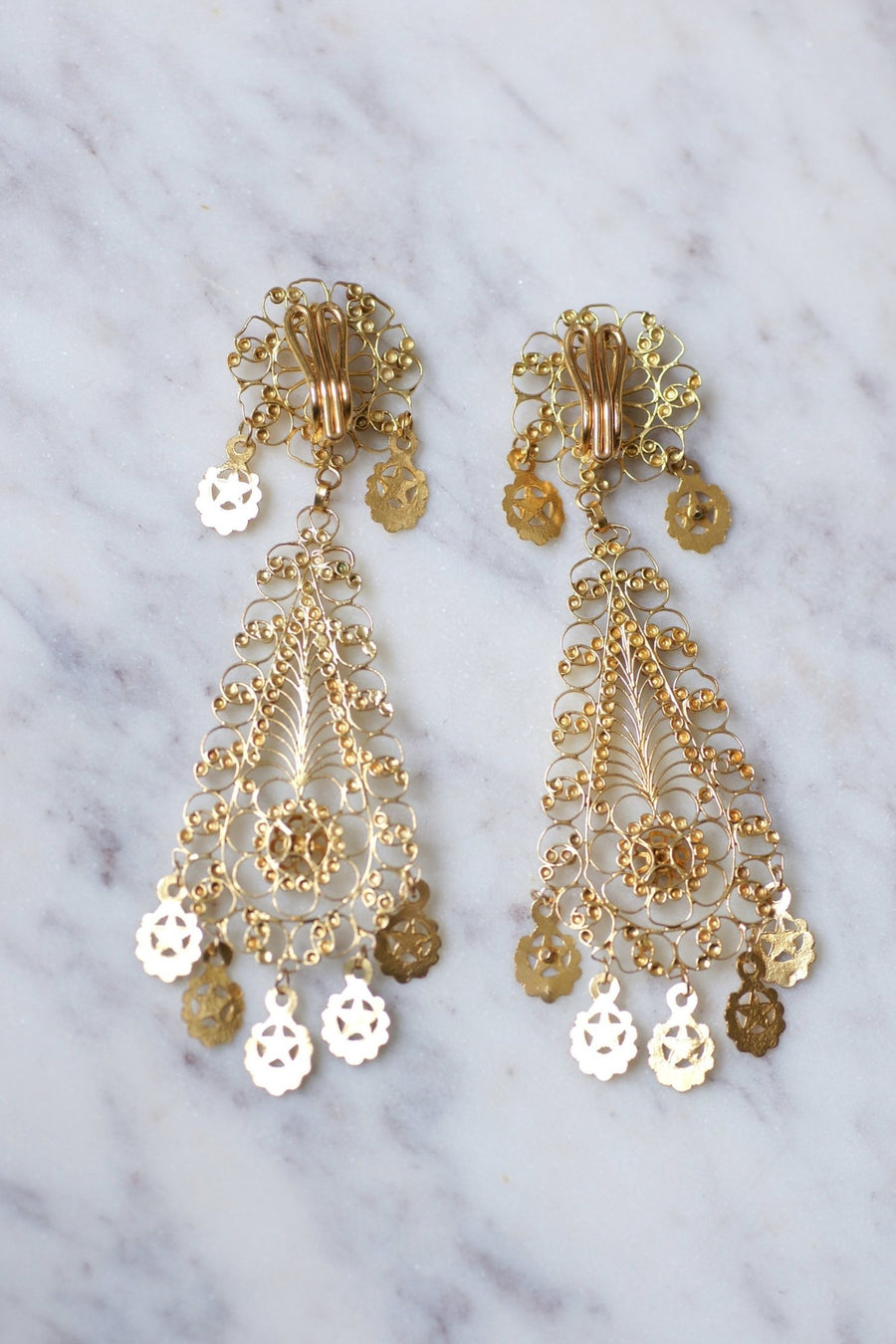 Filigree yellow gold drop earrings, vintage - Galerie Pénélope
