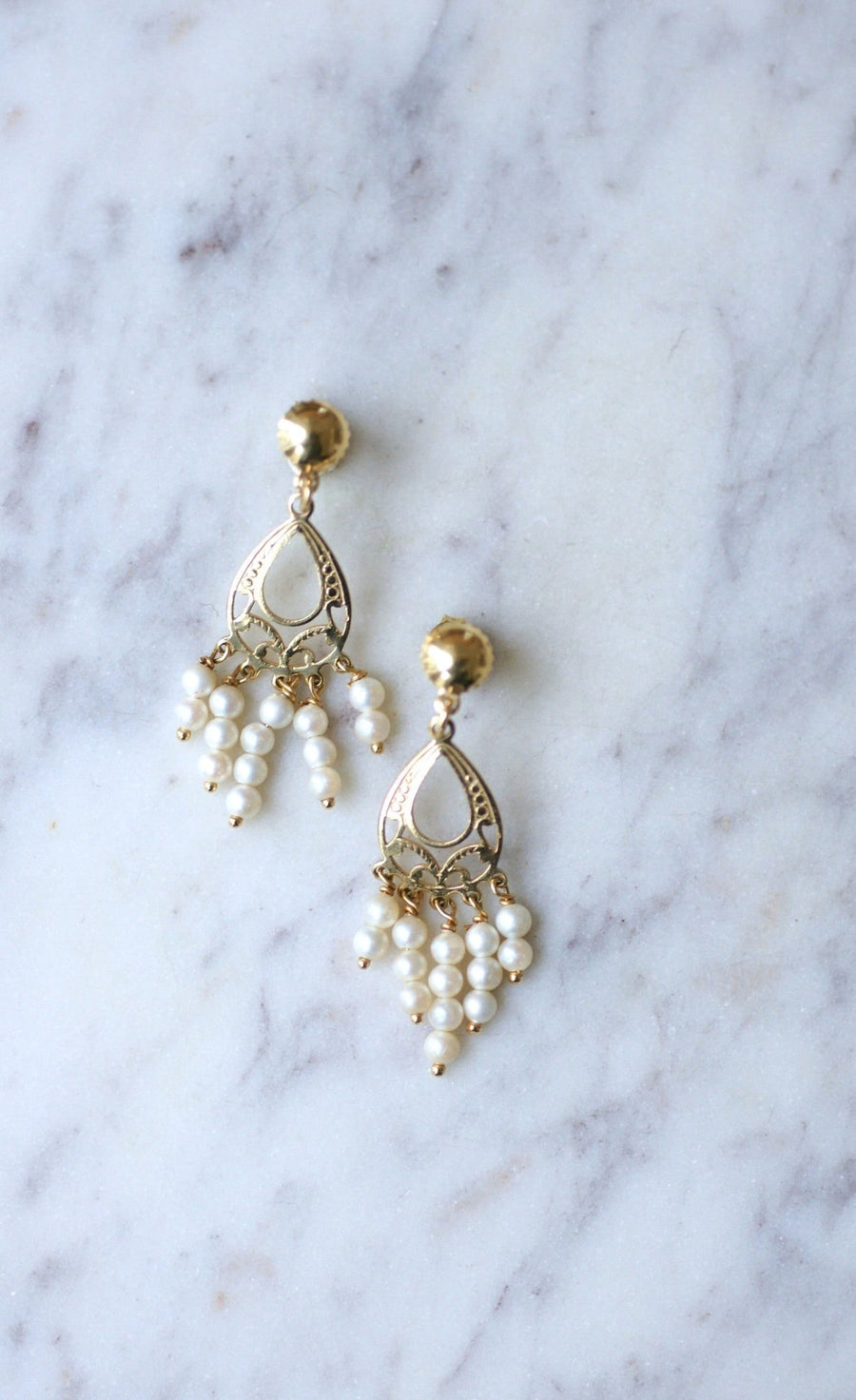 Yellow gold and pearl fringe earrings - Penelope Gallery