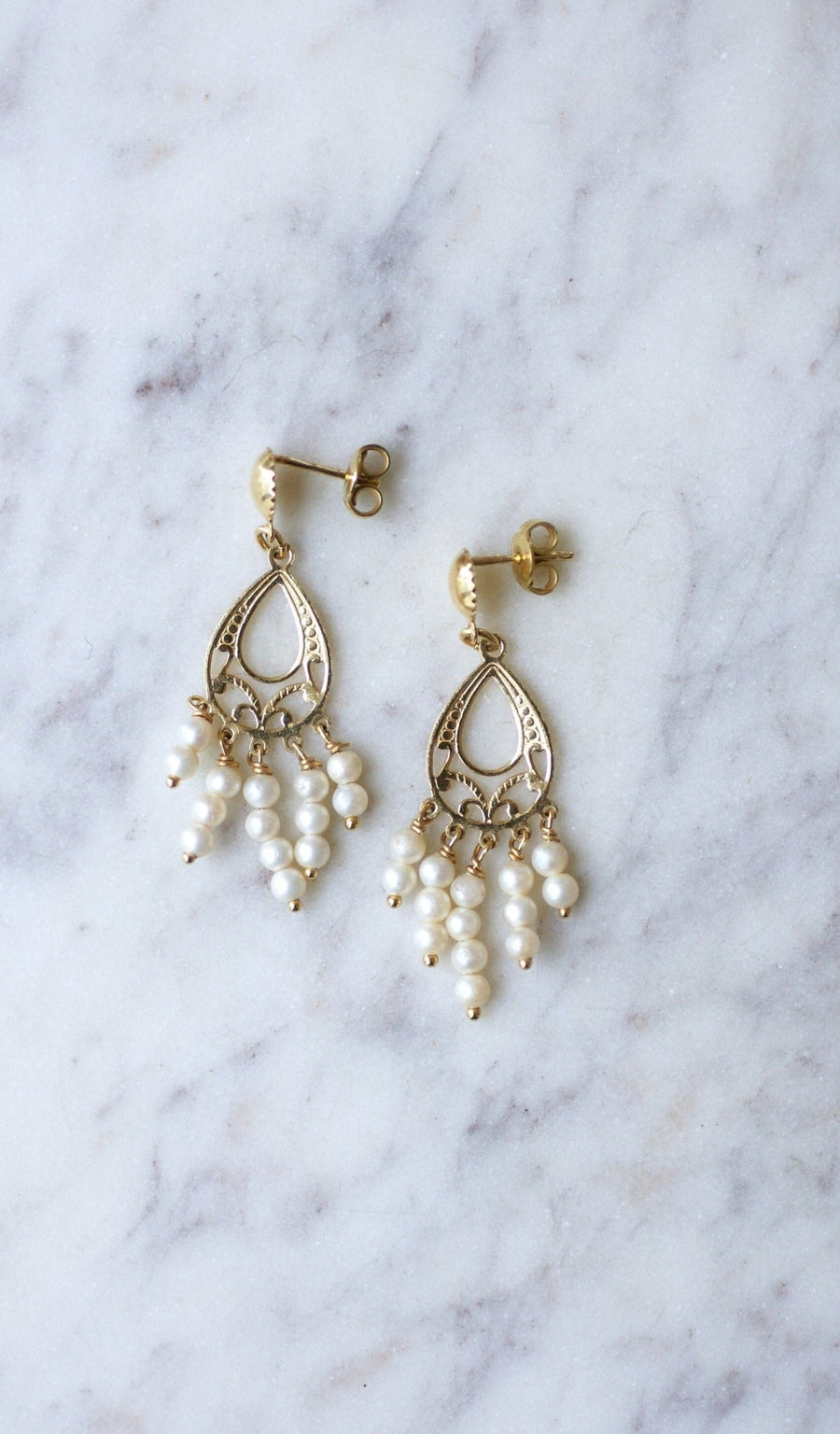 Yellow gold and pearl fringe earrings - Penelope Gallery