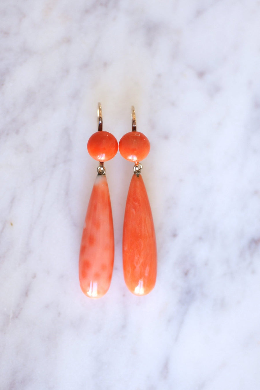 Antique gold and coral drop dangling earrings - Galerie Pénélope