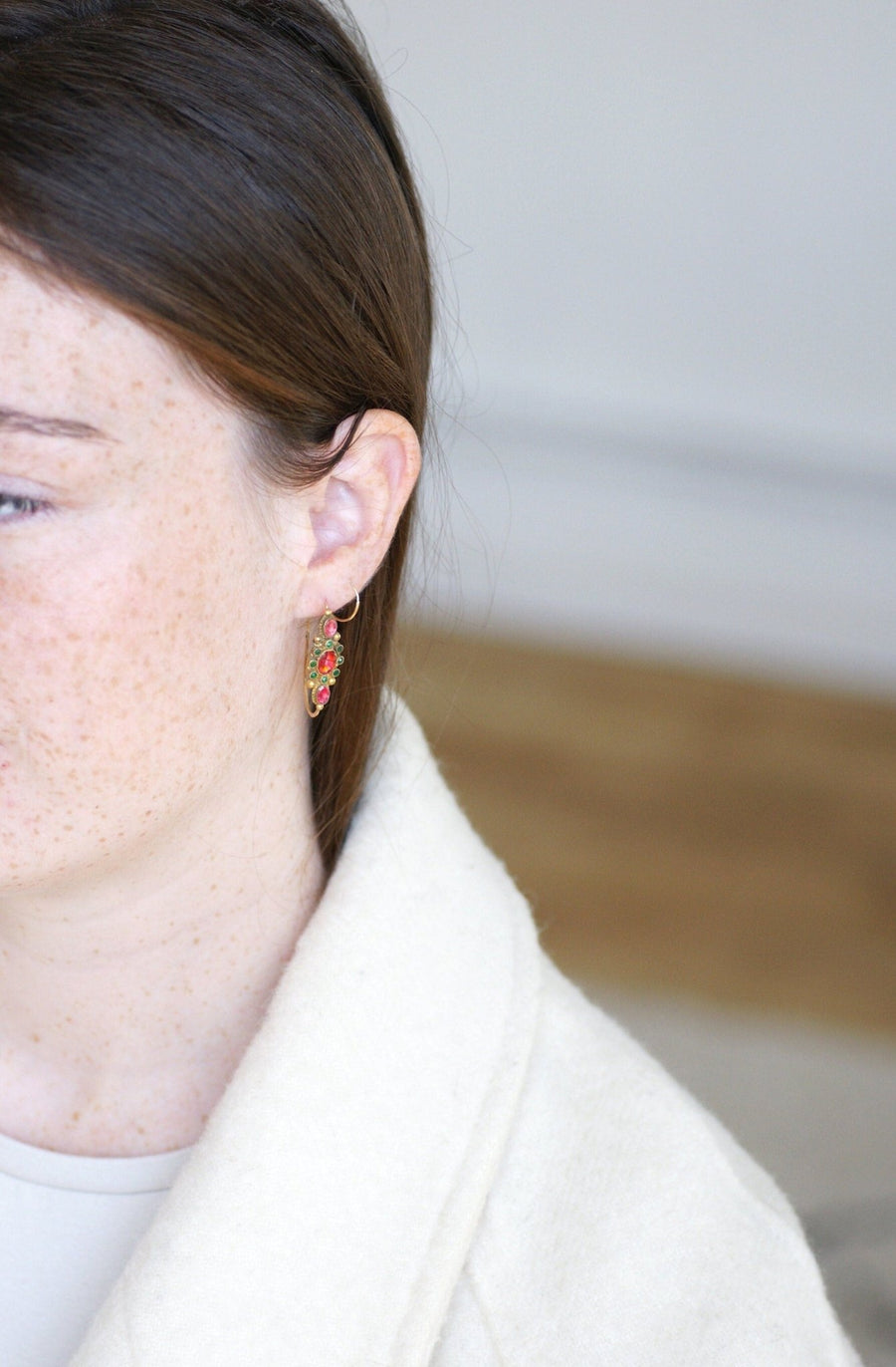 Gold and rhinestone Poissardes earrings - Galerie Pénélope