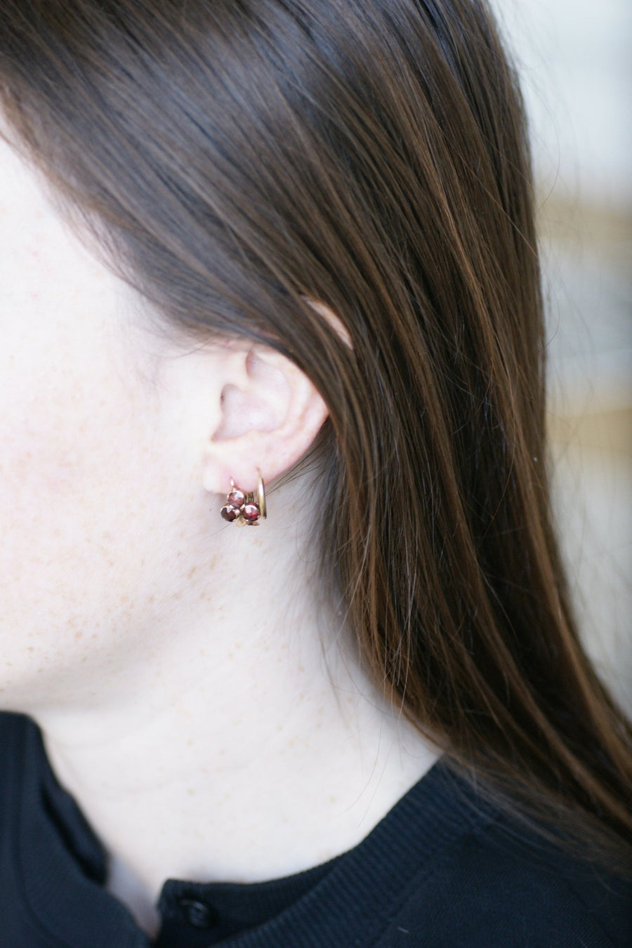 Clover earrings in pink gold and garnets - Penelope Gallery