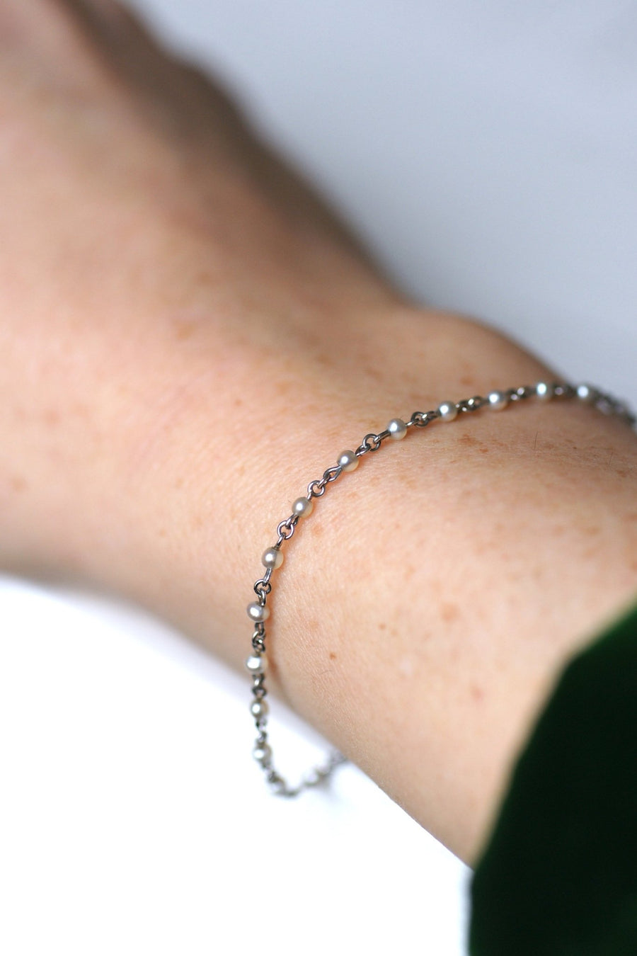 Art Deco bracelet platinum and fine pearls, Circa 1920 - Galerie Pénélope
