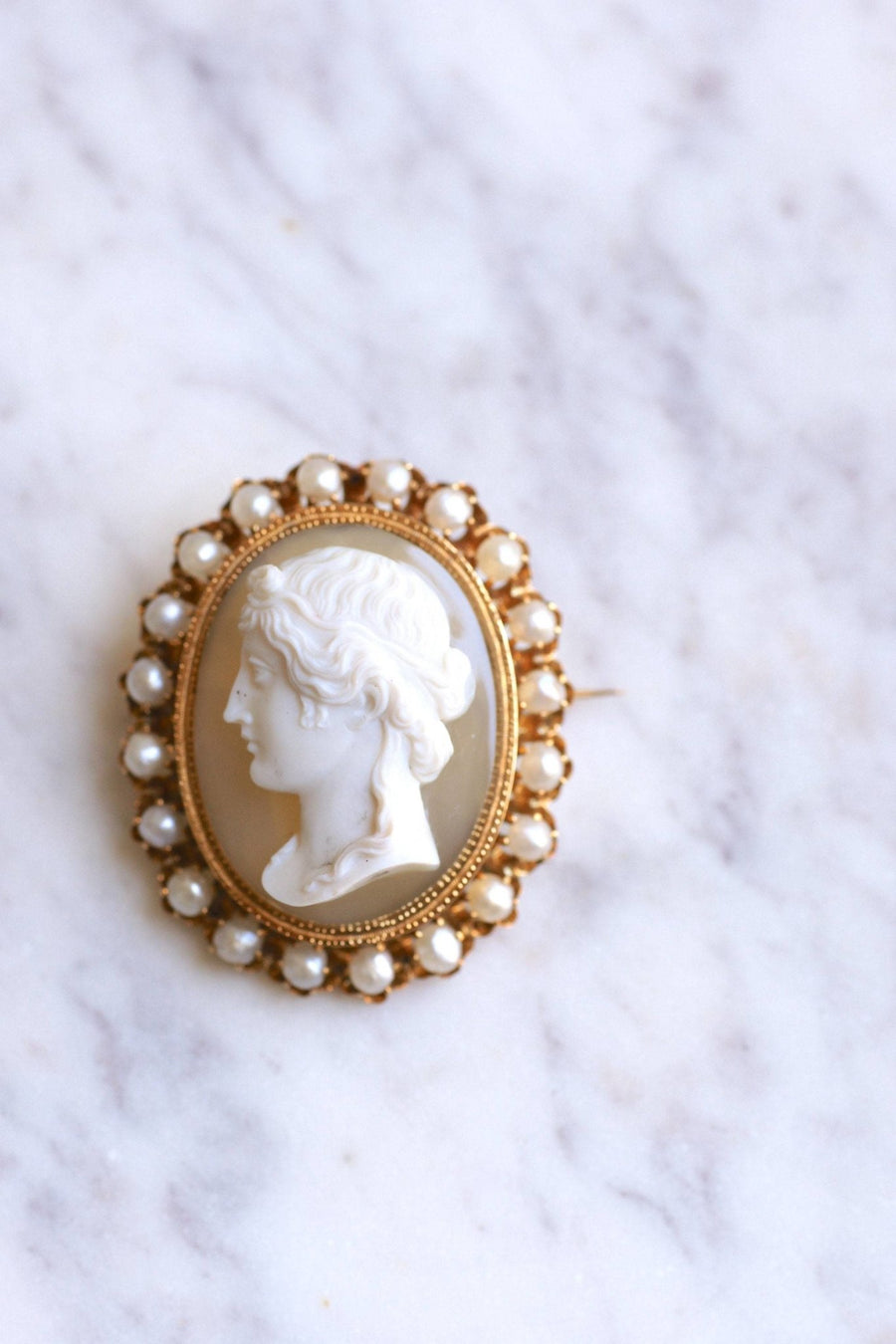 Agate and pearl cameo brooch - Galerie Pénélope