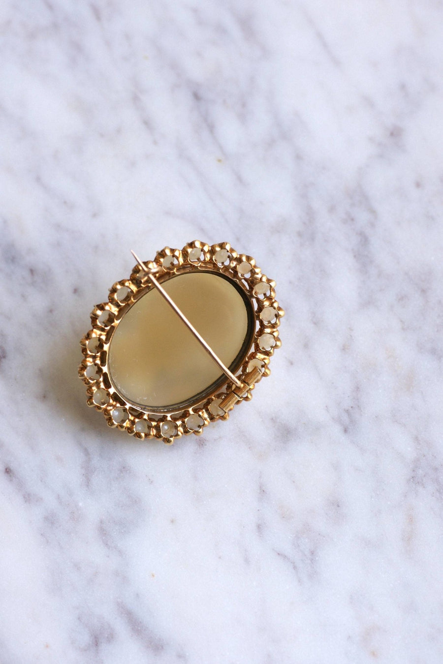 Agate and pearl cameo brooch - Galerie Pénélope