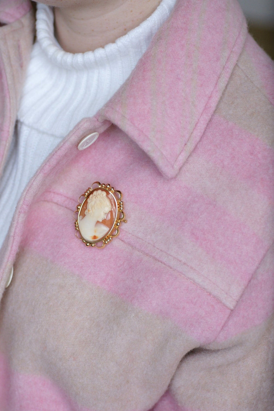 Two gold and shell cameo brooch - Galerie Pénélope