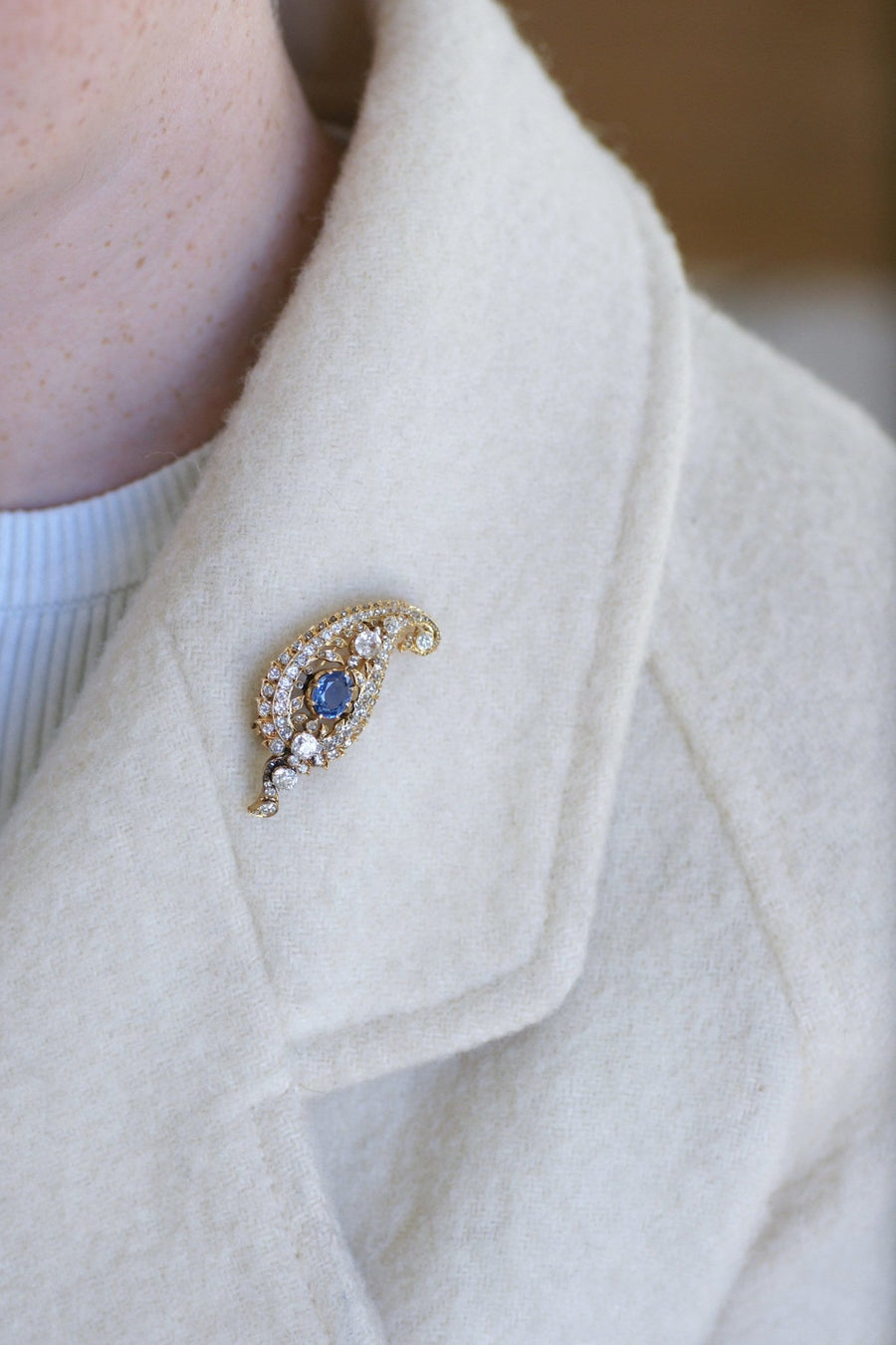 Diamond and sapphire paisley brooch - Galerie Pénélope