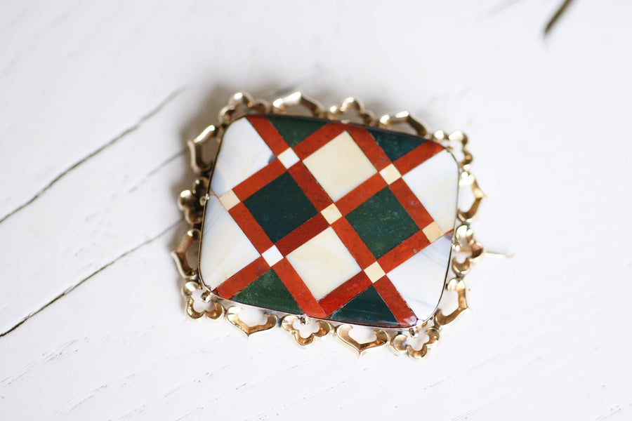 Antique 9Kt gold and Florentine micro mosaic plaque brooch - Galerie Pénélope