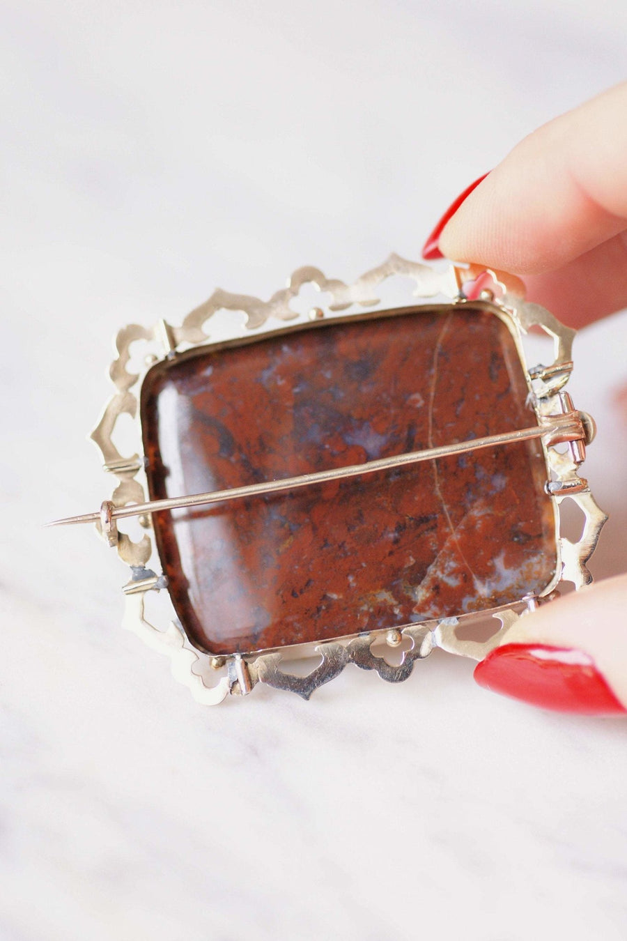 Antique 9Kt gold and Florentine micro mosaic plaque brooch - Galerie Pénélope