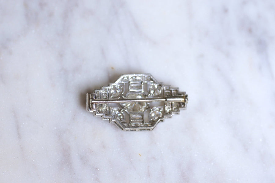 Art Deco gold, platinum, and diamond plate brooch - Galerie Pénélope