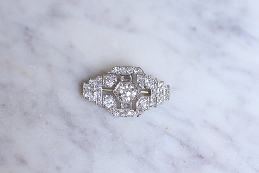 Art Deco gold, platinum, and diamond plate brooch - Galerie Pénélope