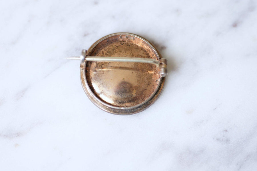 Antique Victorian brooch miniature surrounded by pearls, gilt - Galerie Pénélope