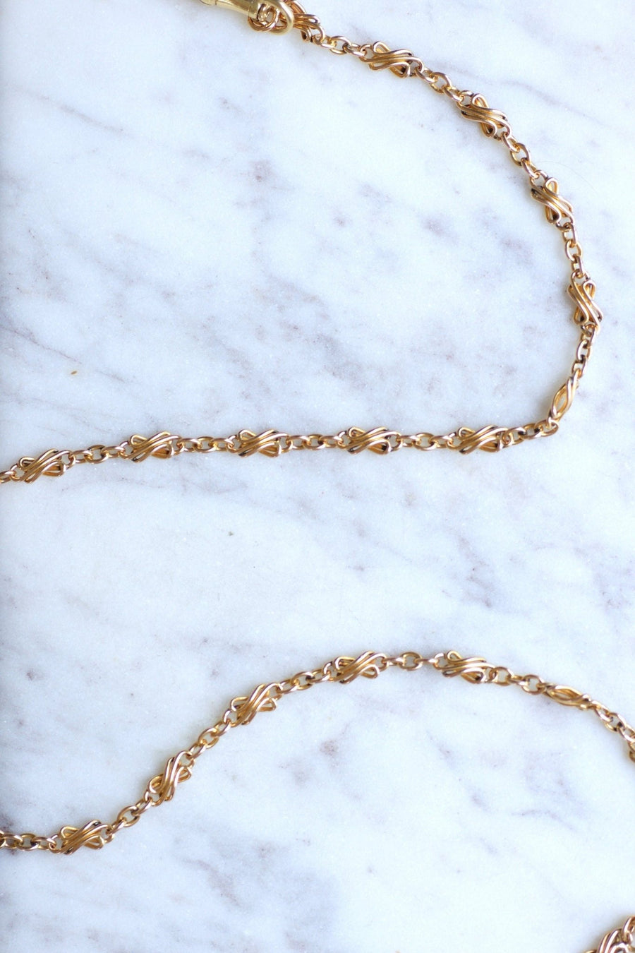 Antique watch chain, twisted link in pink gold - Penelope Gallery