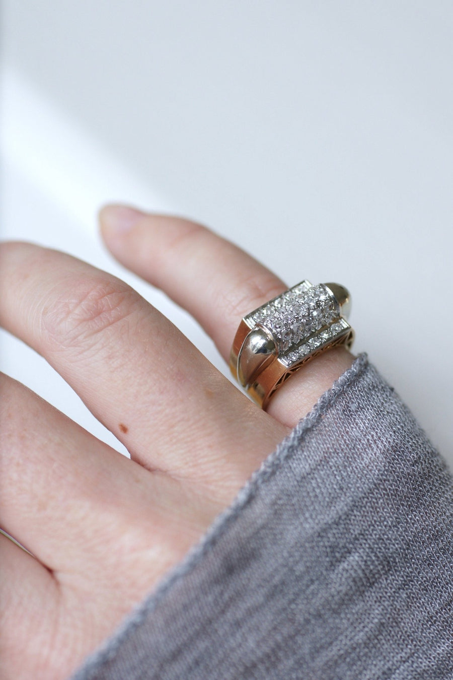 Pink gold and platinum diamond signet ring - Penelope Gallery