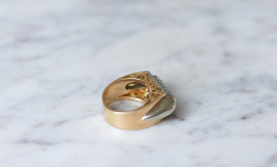 Pink gold and platinum diamond signet ring - Penelope Gallery
