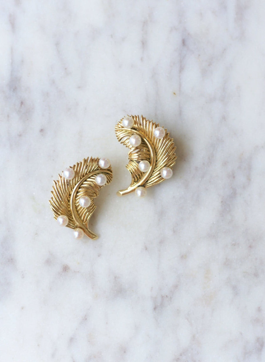 Yellow gold feather earrings with pearls - Penelope Gallery