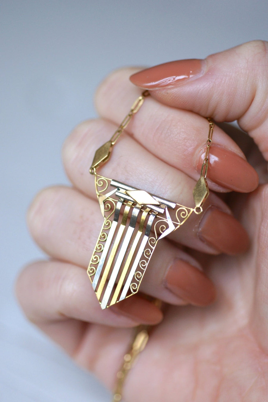 Art Deco two gold necklace, Circa 1930 - Galerie Pénélope
