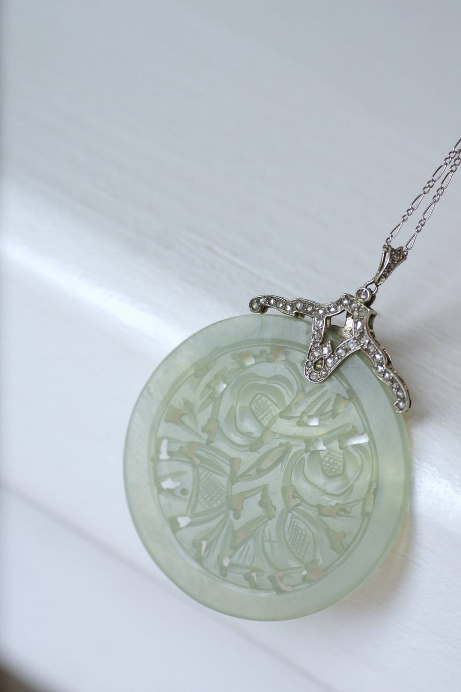 Art Deco diamond and jade necklace - Galerie Pénélope