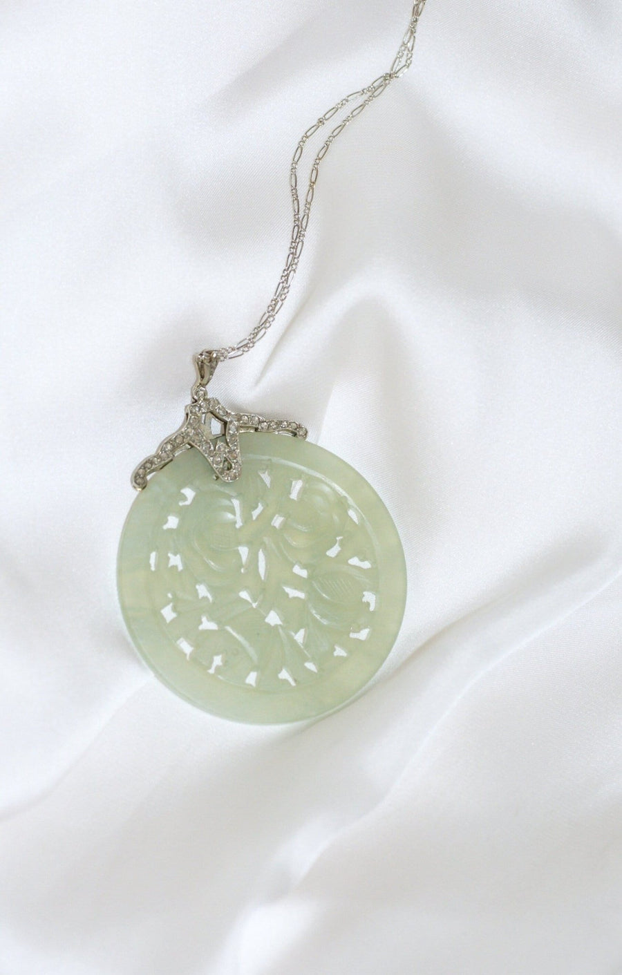 Art Deco diamond and jade necklace - Galerie Pénélope