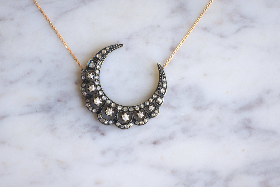 Gold and diamond crescent moon necklace - Penelope Gallery