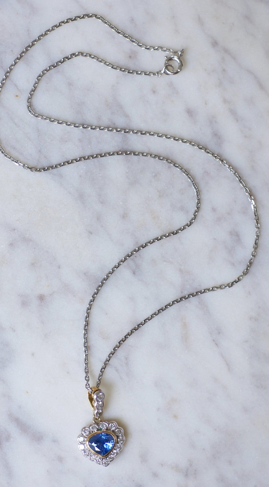 Ceylon sapphire and diamond heart pendant necklace - Galerie Pénélope