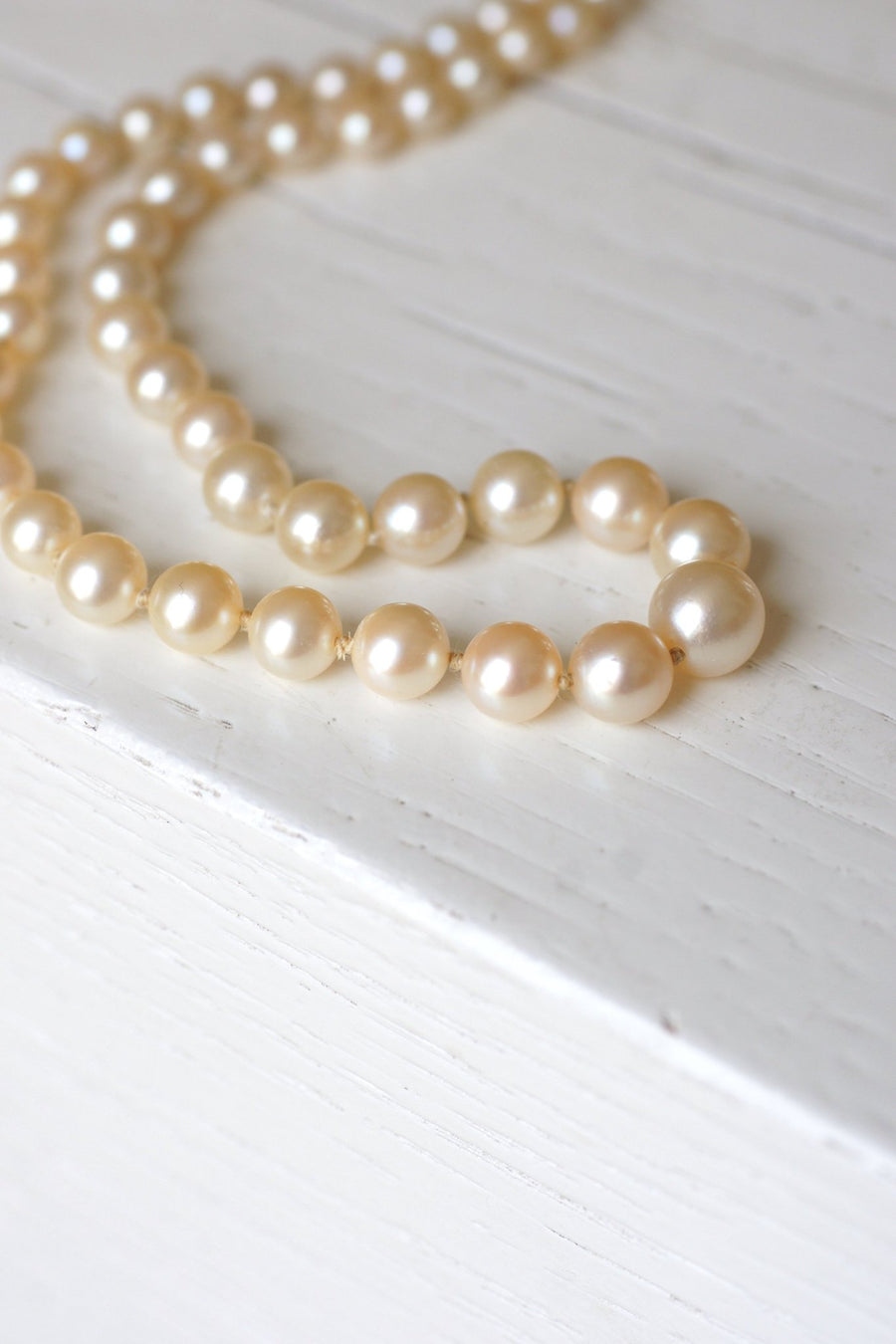 Vintage pearl necklace with diamond clasp - Penelope Gallery