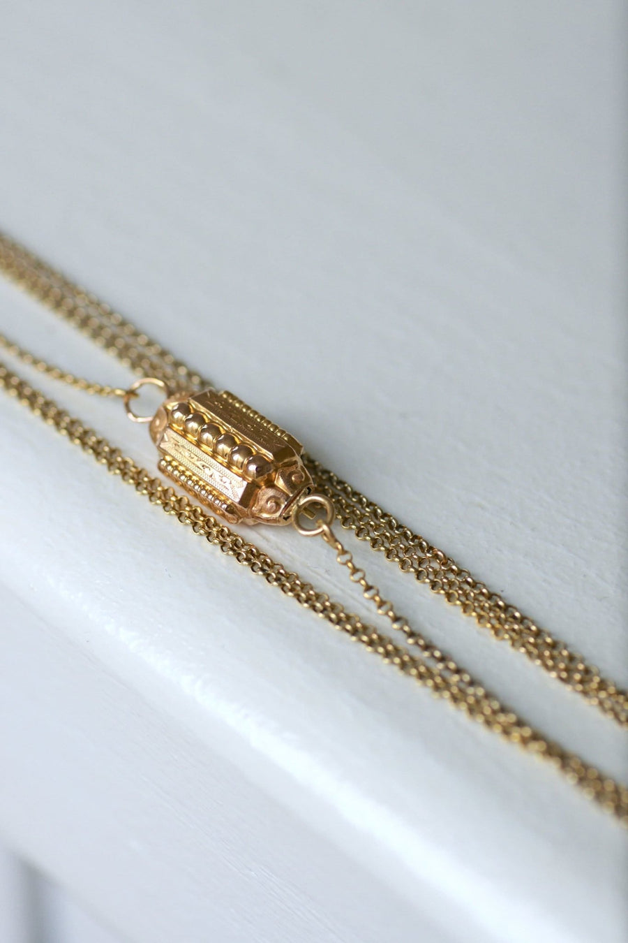 Necklace with gold barrel clasp - Penelope Gallery