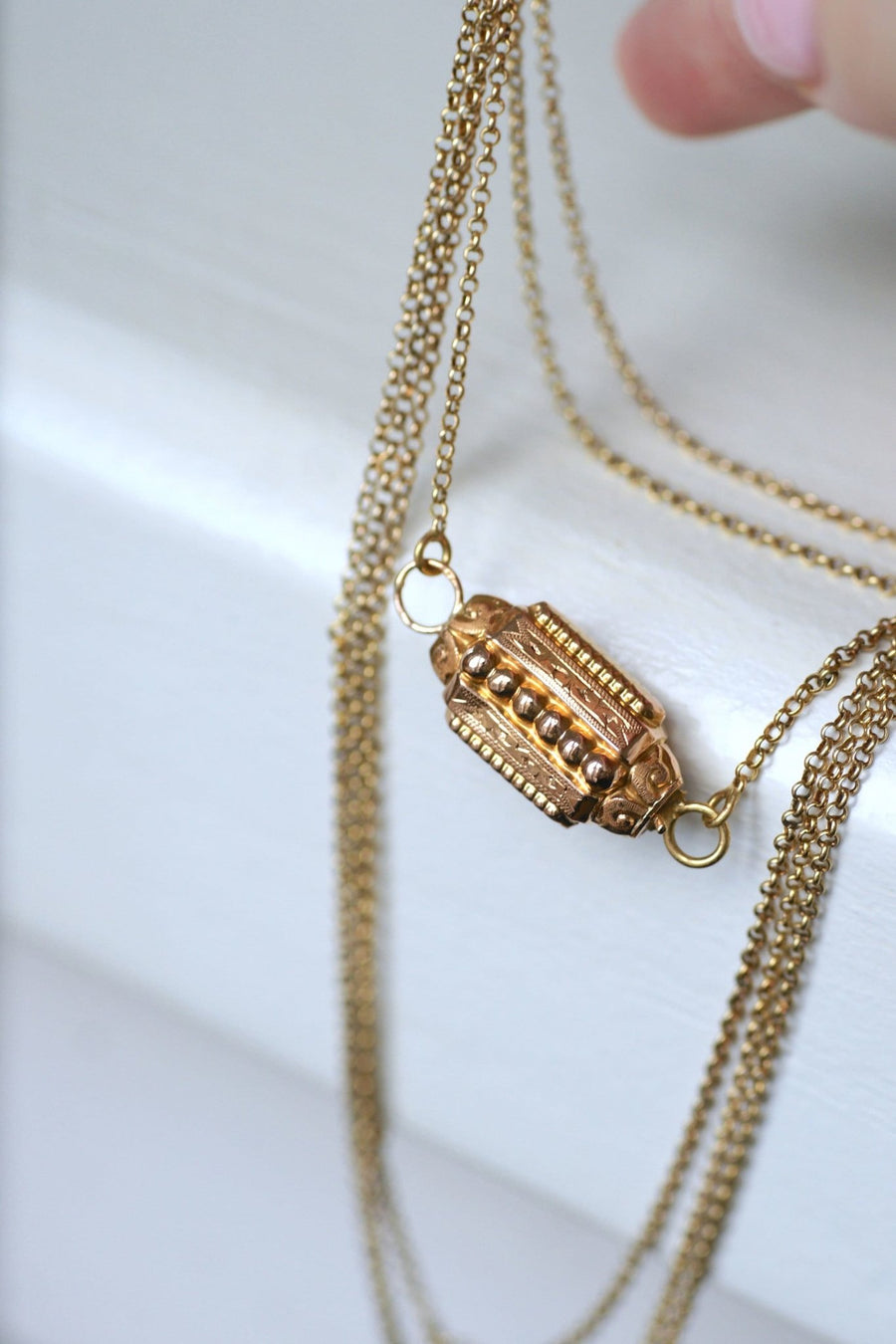 Necklace with gold barrel clasp - Penelope Gallery