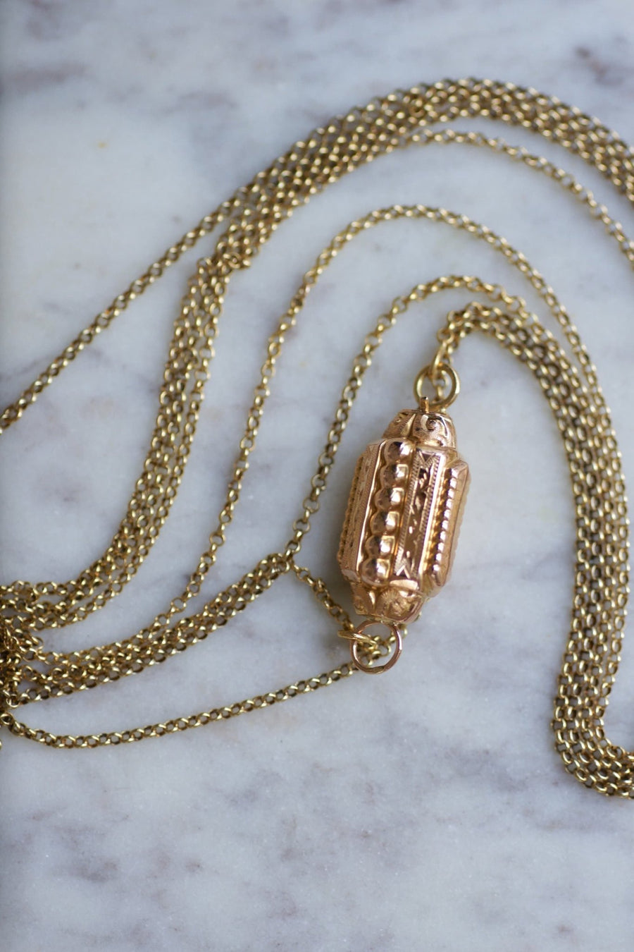 Necklace with gold barrel clasp - Penelope Gallery