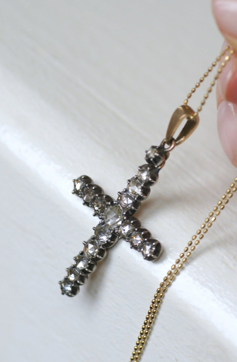 Devote Cross Diamonds - Galerie Pénélope