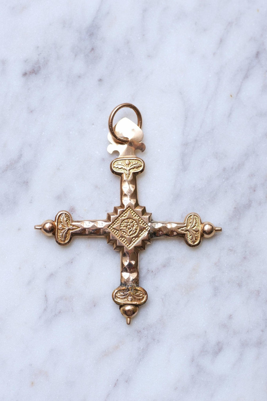 Antique regional Jeannette Cross in 18Kt pink gold - Galerie Pénélope