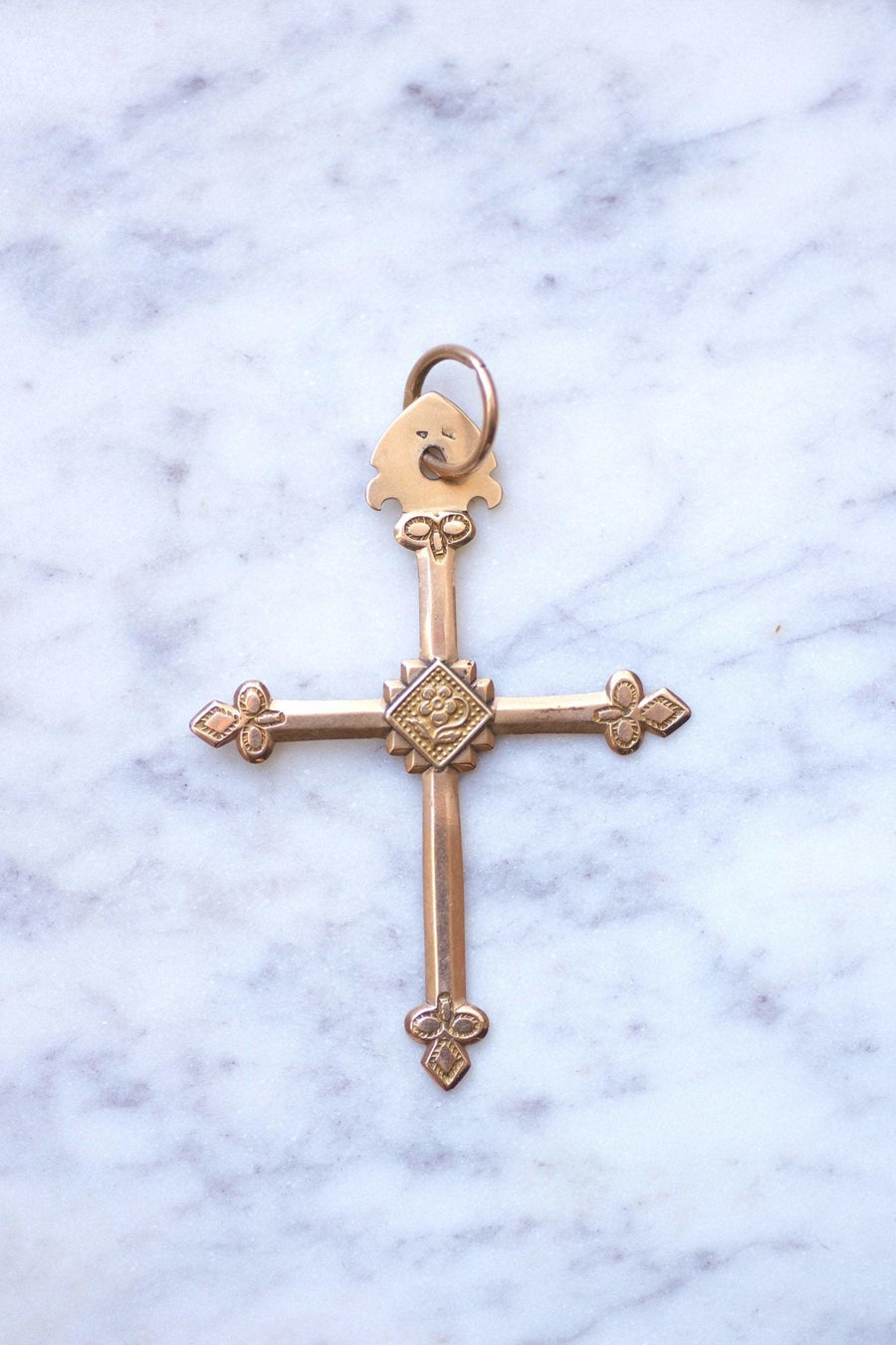 Antique regional Jeannette Cross in 18Kt pink gold - Galerie Pénélope