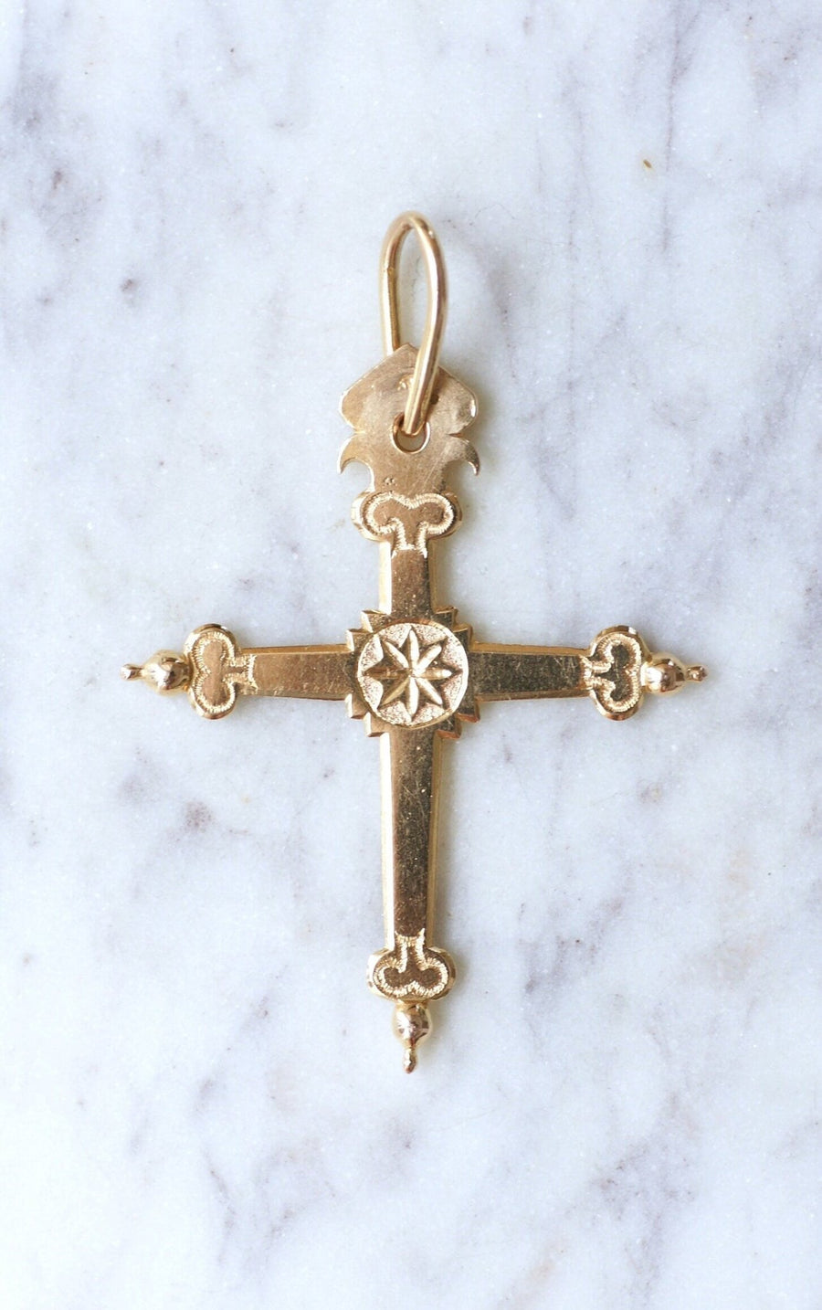 Jeannette regional cross in yellow gold - Penelope Gallery