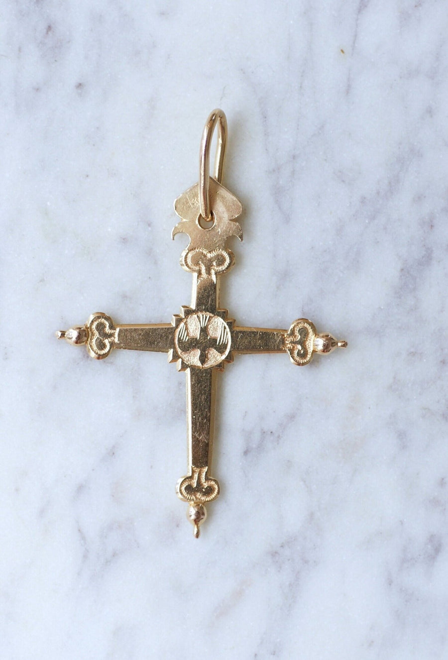 Jeannette regional cross in yellow gold - Penelope Gallery