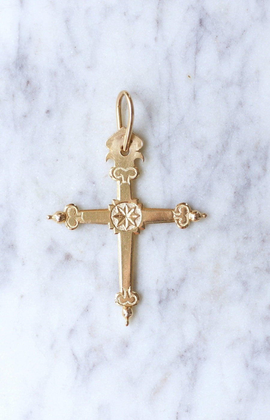 Jeannette regional cross in yellow gold - Penelope Gallery