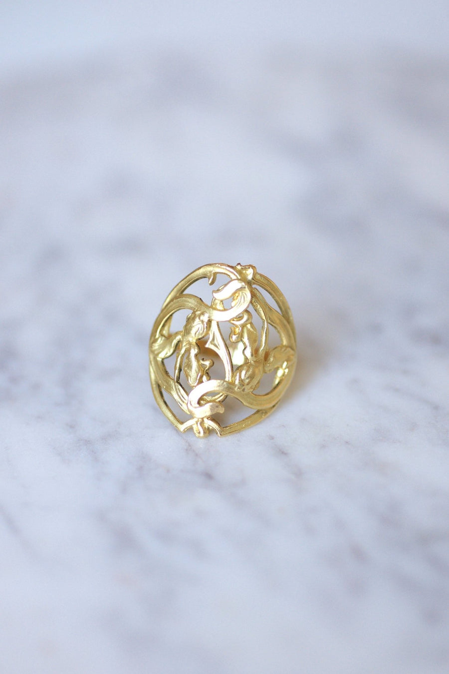 Large yellow gold Art Nouveau style flower ring - Galerie Pénélope