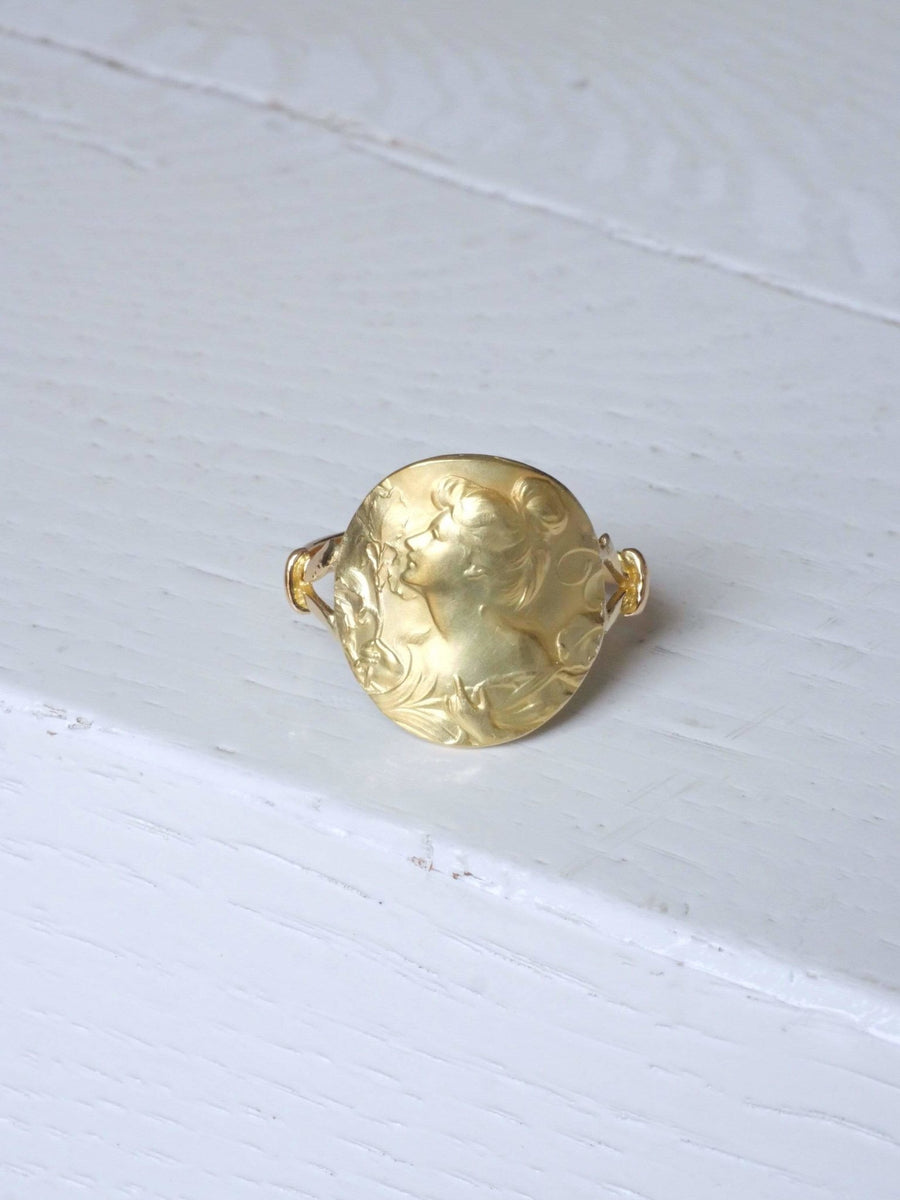 Large Art Nouveau woman's plate ring - Penelope Gallery