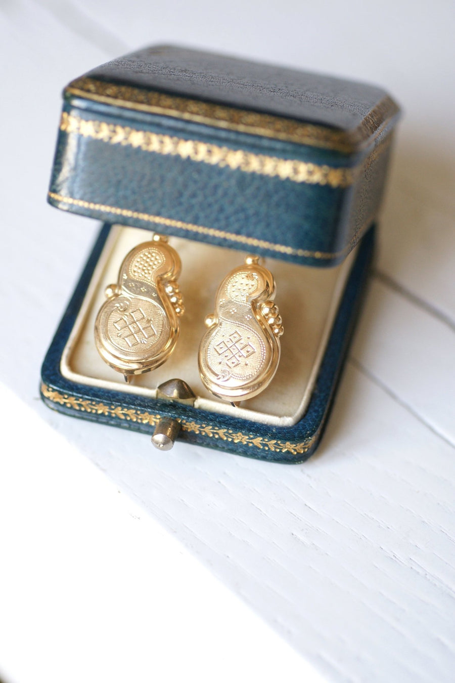 Large antique gold earrings - Galerie Pénélope
