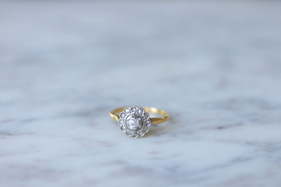 Gold, platinum and diamond daisy ring, early 20th century