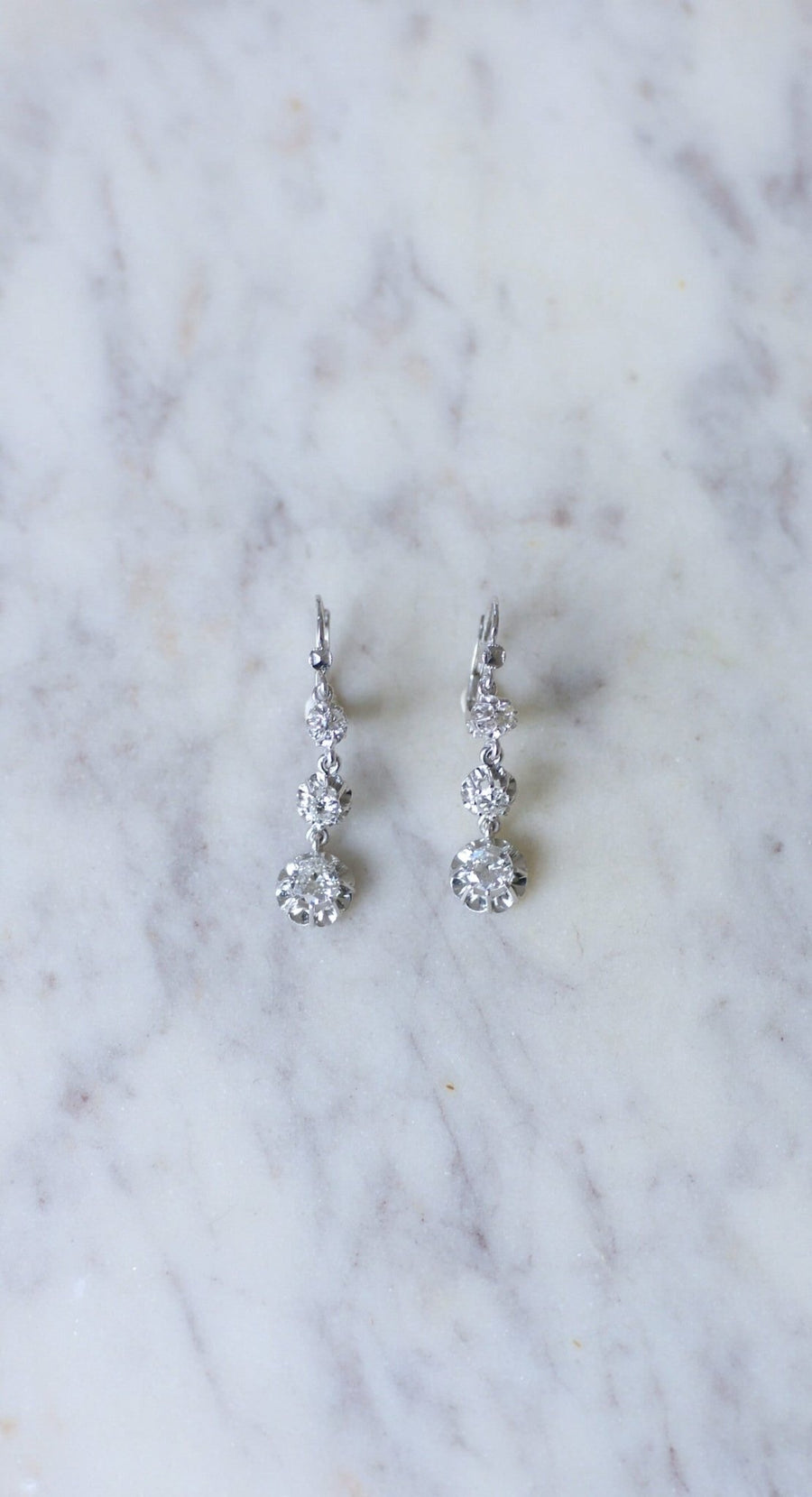 Long diamond sleepers on white gold - Galerie Pénélope