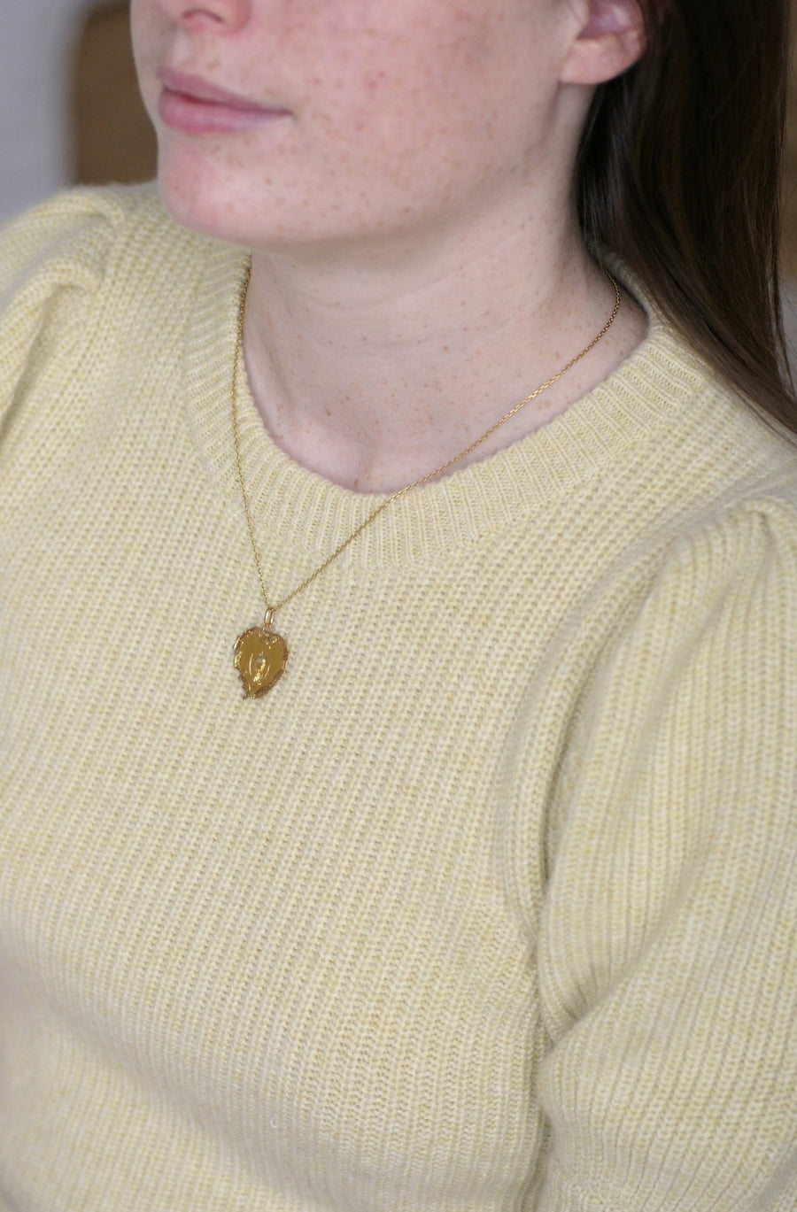 Three-gold chalice and heart medal - Galerie Pénélope