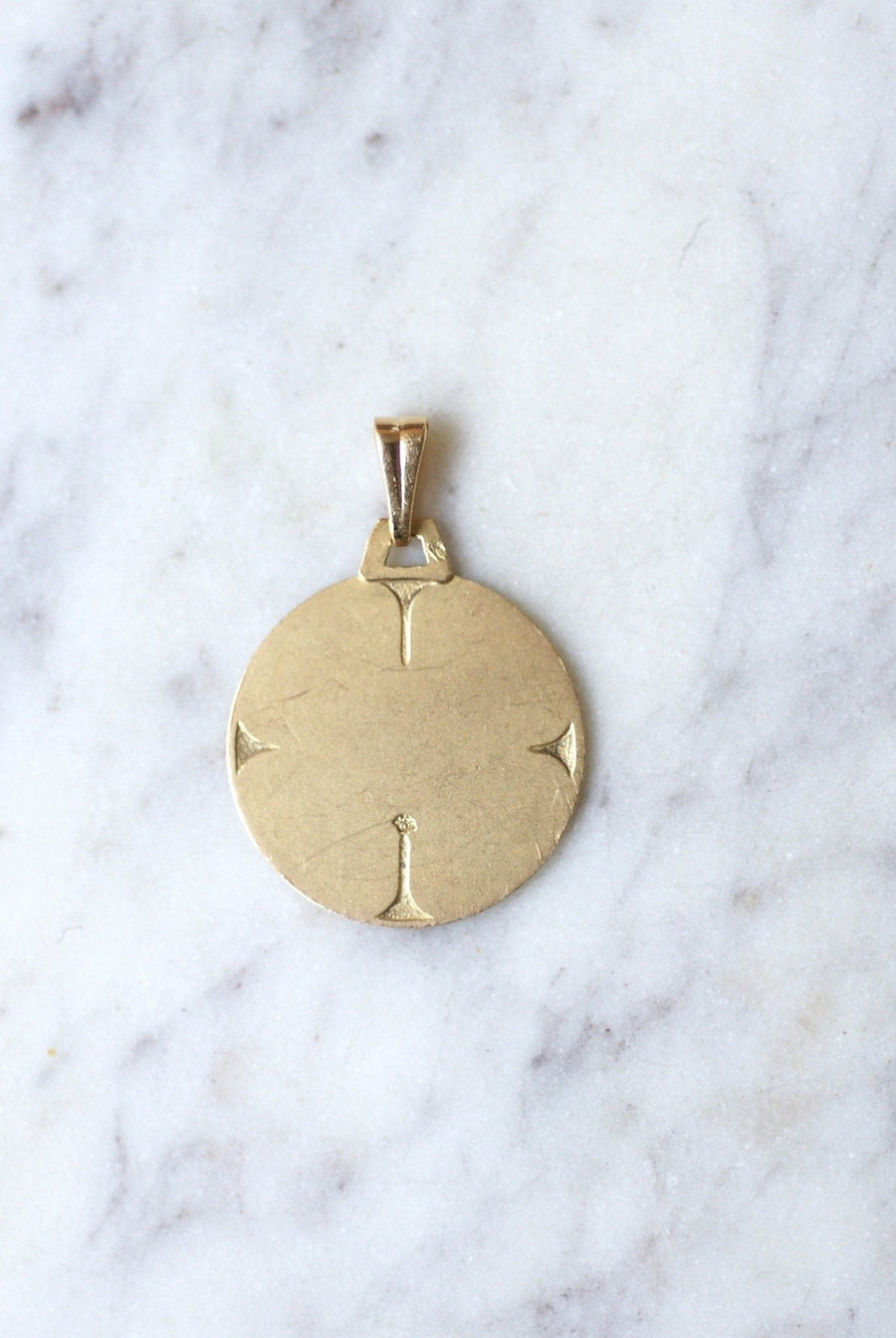 Art Deco Christian medal in yellow gold - Penelope Gallery