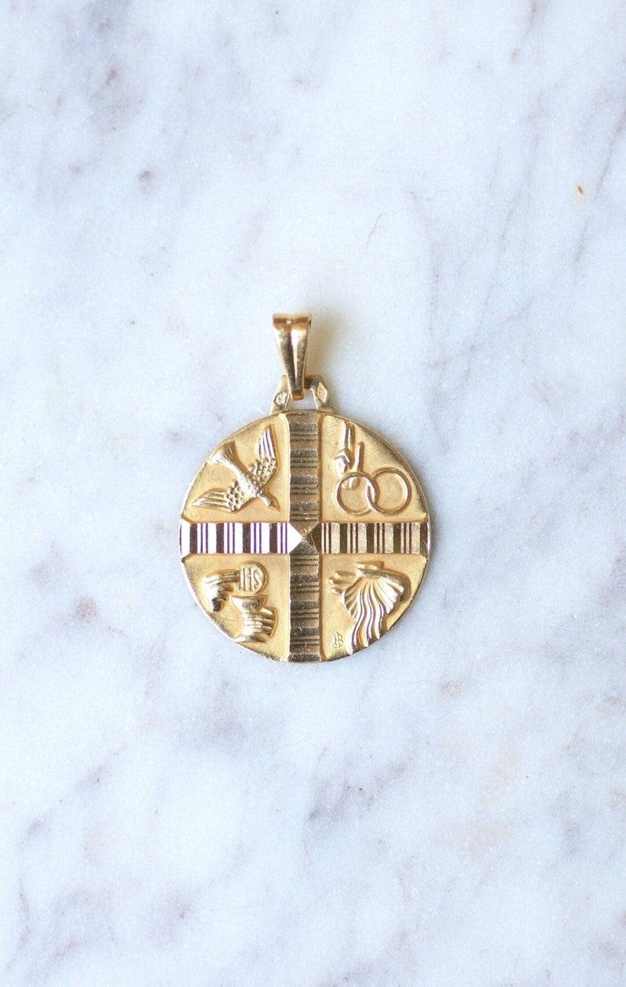 Art Deco Christian medal in yellow gold - Penelope Gallery