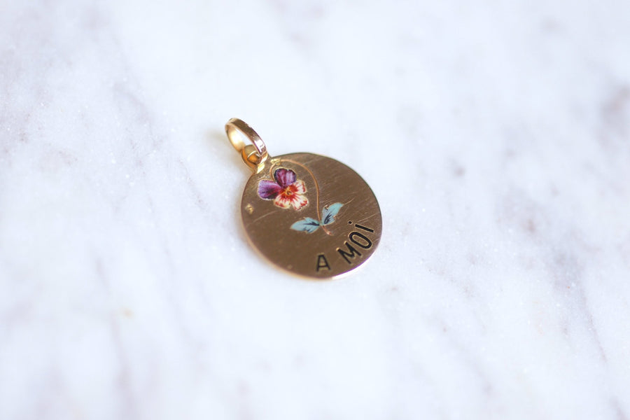 Sentimental medal "think of me" in pink gold and enamelled pansy, 19th Century - Galerie Pénélope
