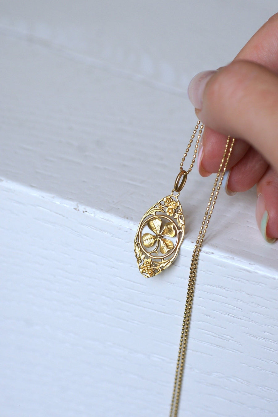 Art Nouveau gold clover medal - Penelope Gallery