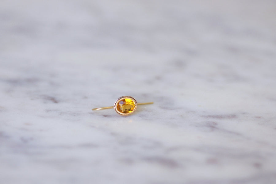Mono earring yellow stone - Penelope Gallery