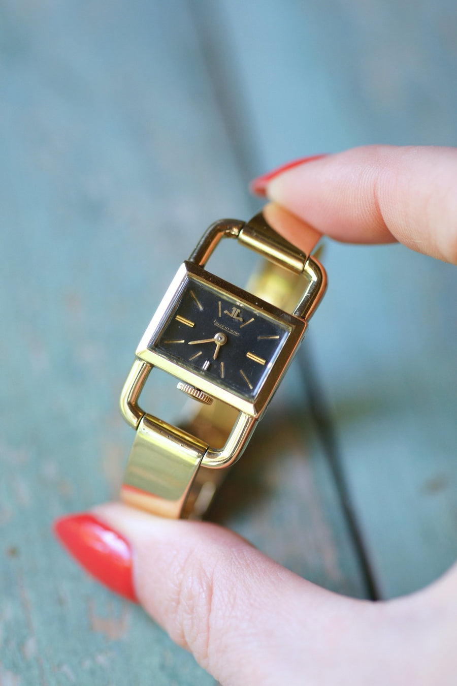 LeCoultre LeCoultre for Hermès ladies' mechanical watch in gold, 1970's - Galerie Pénélope